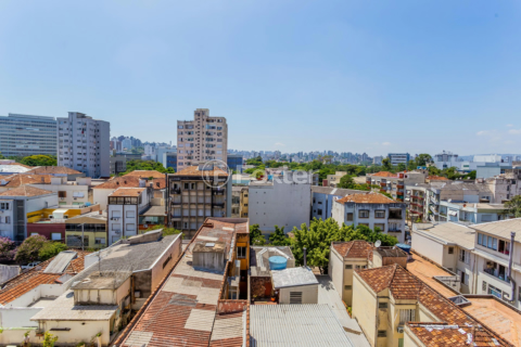 Image 33 - 305516
