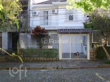 Image 35 - 305522