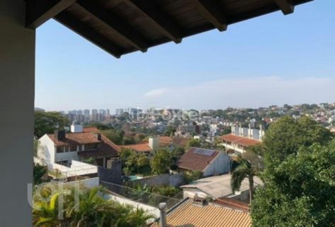 Image 30 - 305525