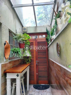 Image 8 - 305657