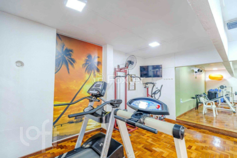 Image 45 - 305672