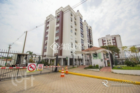 Image 32 - 305676