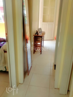 Image 17 - 305708