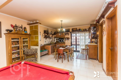 Image 31 - 305716