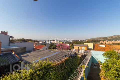 Image 38 - 305818