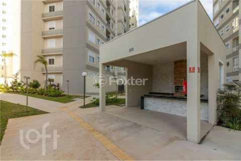 Image 22 - 305821