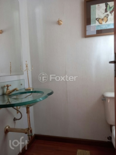 Image 7 - 305905