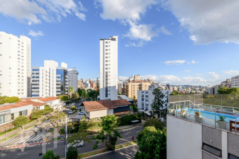 Image 36 - 305968