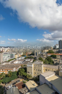 Image 11 - 306010