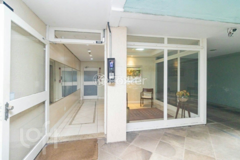 Image 32 - 306185