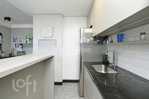 Image 7 - 306195