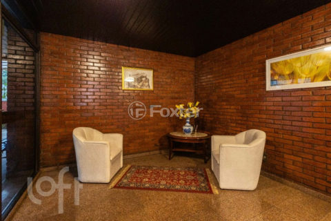 Image 16 - 306302