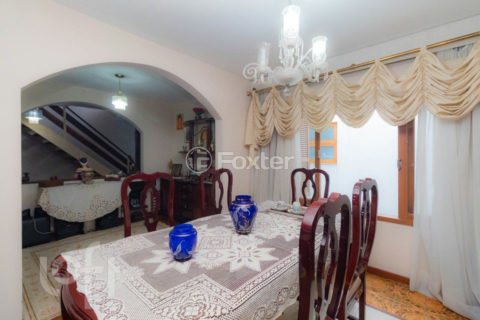 Image 11 - 306313