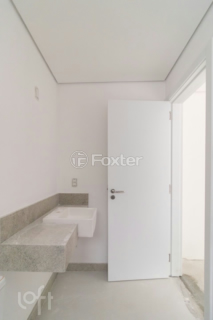 Image 41 - 306362