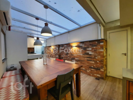 Image 21 - 306549