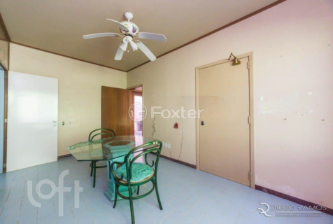 Image 10 - 306556