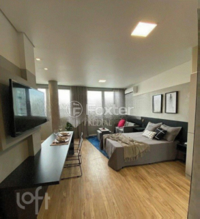 Image 4 - 306580