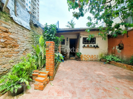 Image 33 - 306628