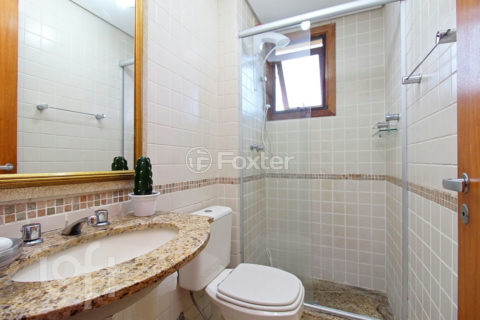 Image 19 - 306656