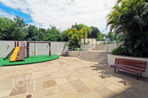 Image 30 - 306656
