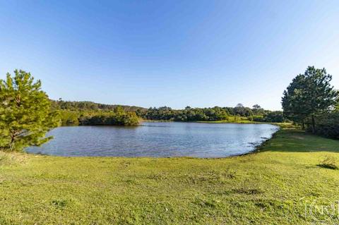 Image 1 - 306835