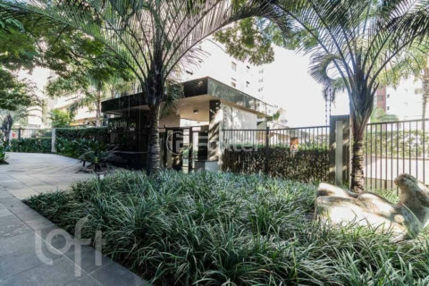 Image 41 - 307085