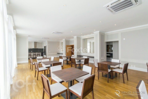 Image 33 - 307609