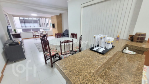 Image 7 - 307795