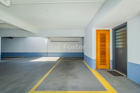 Image 22 - 307922