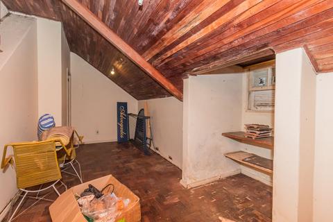 Image 26 - 307939