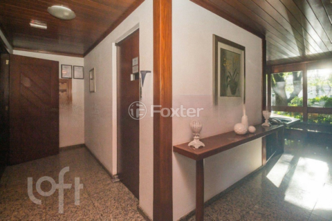 Image 38 - 308127