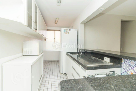 Image 5 - 308340