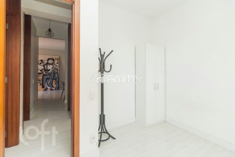 Image 21 - 308340