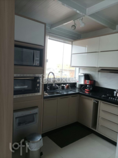 Image 17 - 308442