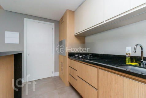 Image 8 - 308843