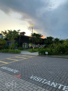 Image 15 - 309073