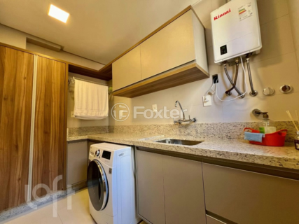 Image 10 - 309417