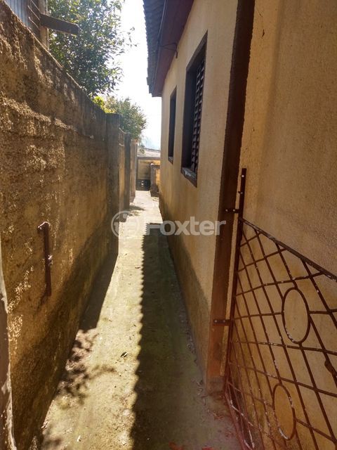 Image 7 - 310012