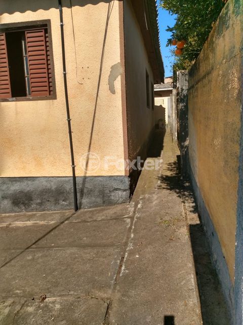 Image 6 - 310012