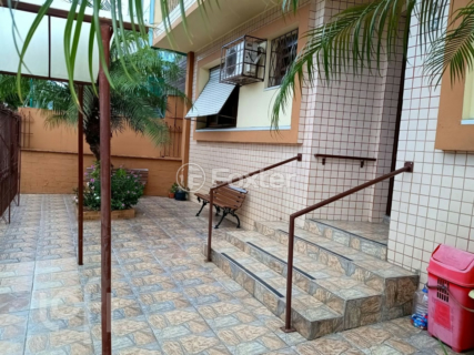 Image 9 - 310695