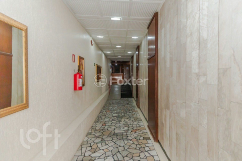 Image 20 - 310713