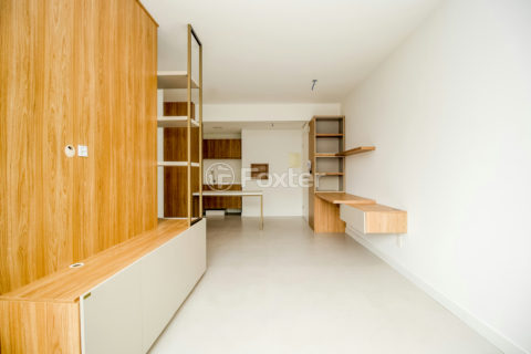Image 4 - 310970