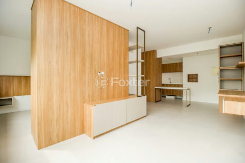 Image 3 - 310970