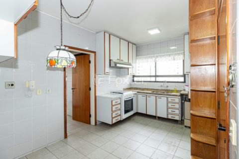 Image 40 - 315266