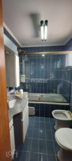 Image 9 - 318614