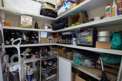 Image 9 - 318943