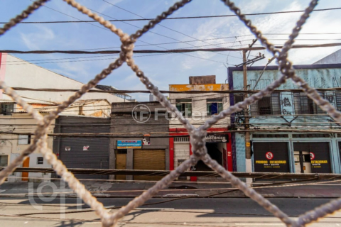 Image 17 - 319234