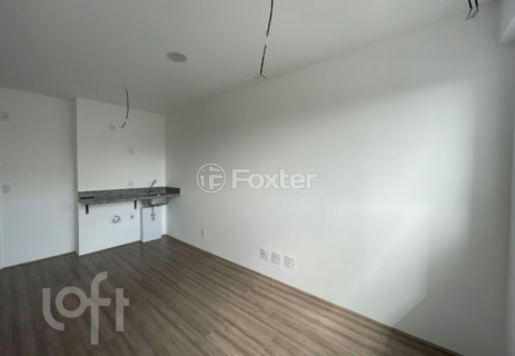Image 4 - 319500