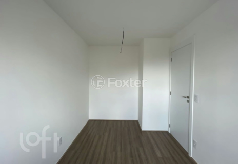 Image 6 - 319500