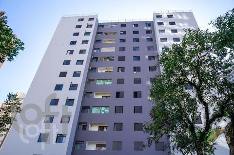 Image 24 - 320003
